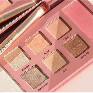 Wander Getaway Eyeshadow Palette
